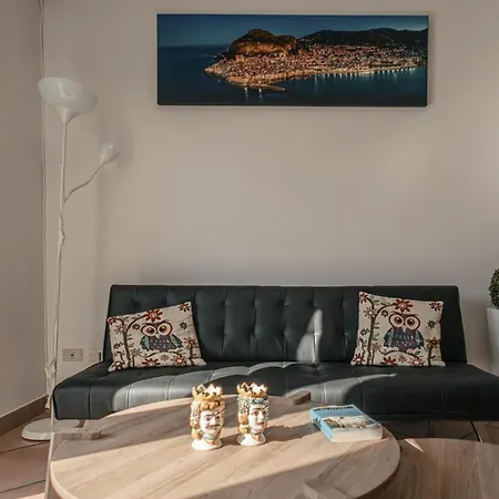 Soleil House *